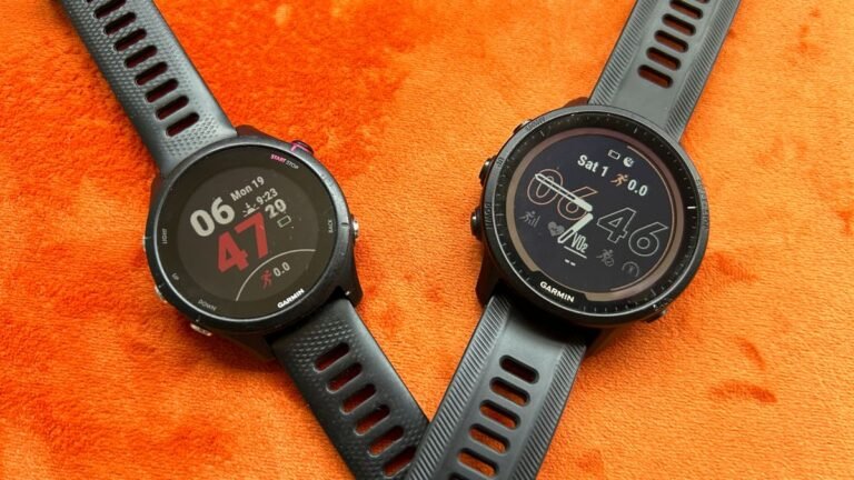 Garmin Forerunner 255S next to Garmin Forerunner 955 Solar